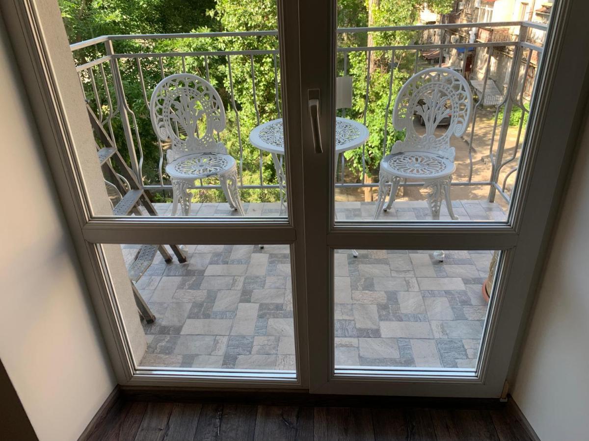 2-комнатная на соборной Apartment